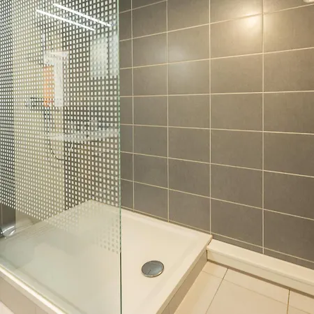 Daire 1 Avec Balcon, Face A La - Fr-1-197-592 Les Sables-dʼOlonne